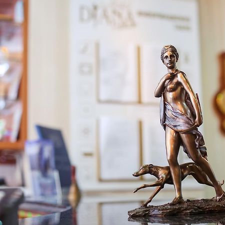 Diana Palace Jamboł Zewnętrze zdjęcie