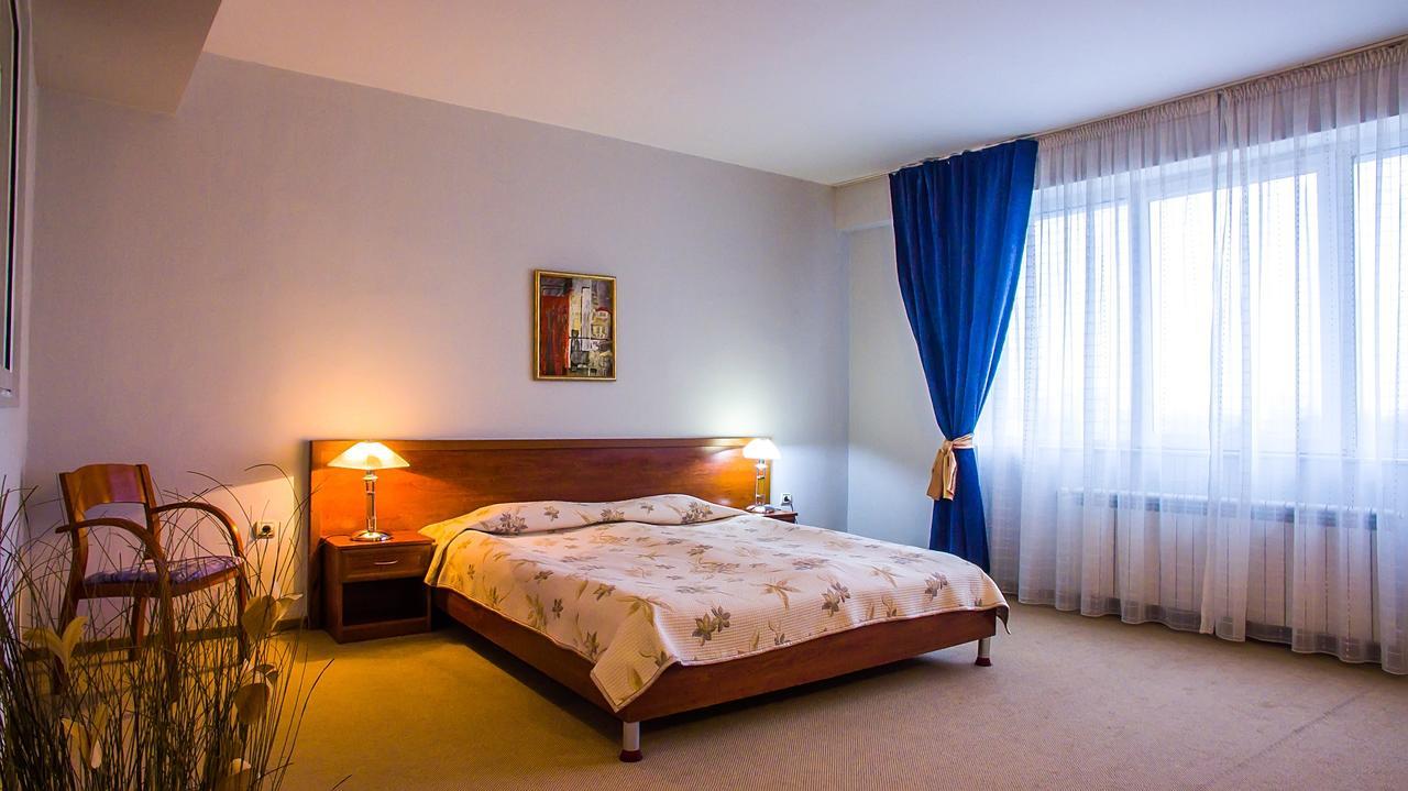 Diana Palace Jamboł Zewnętrze zdjęcie