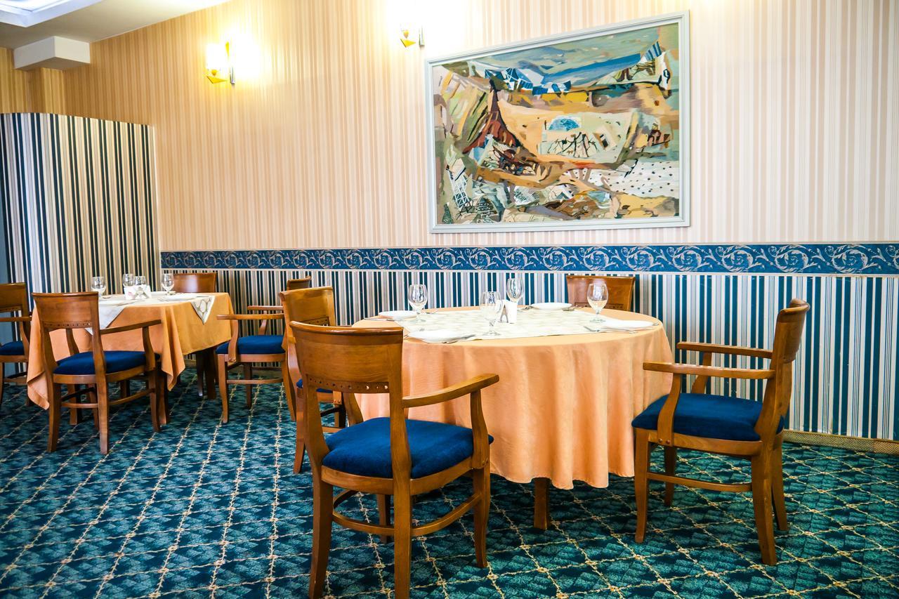 Diana Palace Jamboł Zewnętrze zdjęcie