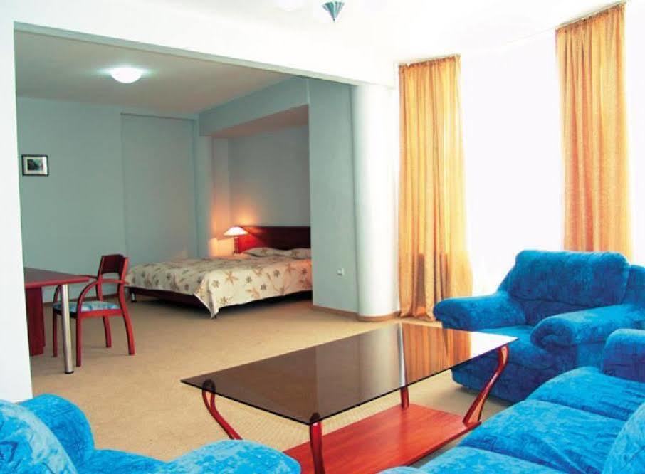 Diana Palace Jamboł Zewnętrze zdjęcie
